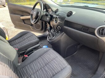 Predám automobil Mazda 2 - 6