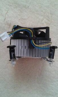 Intel Pentium 4 s775 + Intel Celeron s370 + 3x Active cooler - 6