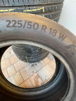 225/50r18 - 6