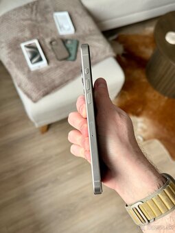 iPhone 15 Pro Max 256GB Natural Titanium - 6