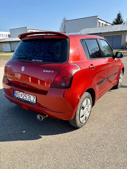Suzuki Swift - 6