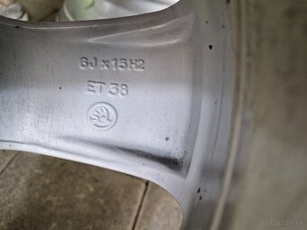 Skoda 5x100 R15-Pneu Mam - 6