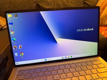 Predám notebook ASUS ZenBook 14 (UM433DA) - 6