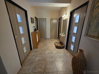 rodinný dom 135 m2+garáž 24 m2+pozemok 552 m2, Nová Dubnica - 6
