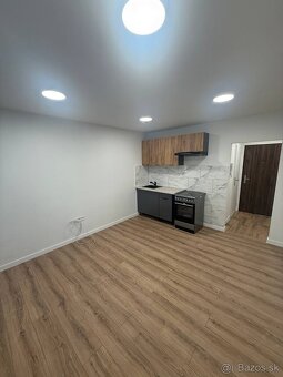 Na predaj / prenájom garsónka v Handlovej - 6