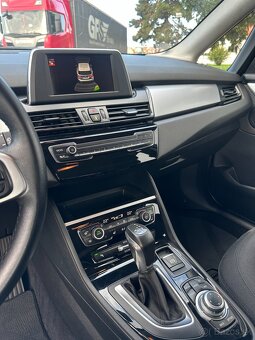 BMW rad 2 Active Tourer 216d A/T - 6