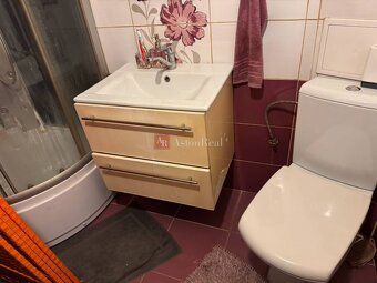 Znížená cena RODINNÝ DOM v obci ISTEBNÉ, 1643 m2 - 6