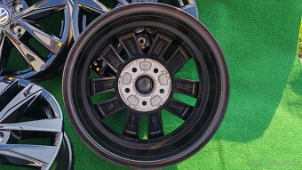 5x120 R16 --- VW T6 , T7 , CRAFTER ... - 6