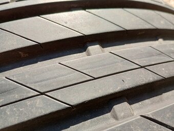 Predam 4ks pneu 215/60/r16 letne 99V Bridgestone - 6