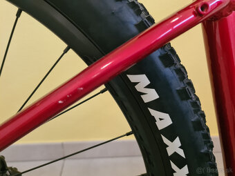 Trek Marlin 8 Gen 3, veľkosť M, farba Crimson - 6