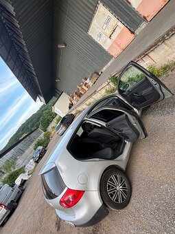 Volskwagen Golf 5 1.9 TDi 77kw 5-dver - 6