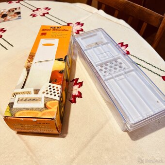 Odšťavovač GORENJE+Strúhadlo Mini Wonder -nikdy nepoužívané - 6