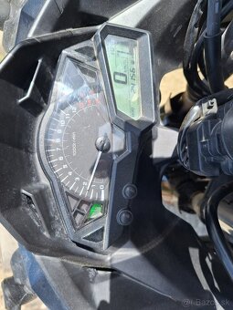 Kawasaki ninja 300 - 6