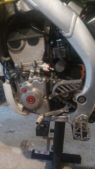 Suzuki RM-Z 250 
 - 6