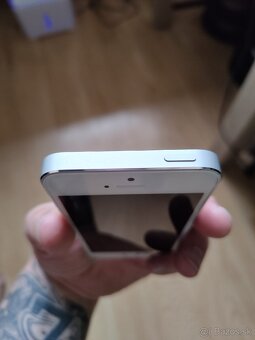 iPhone 5S - 6