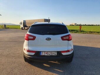 Kia Sportage 1,6i 2WD 6MT - 6
