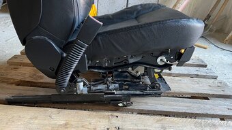 BMW E60 elektrické sedačky, zadné sklápateľné - 6