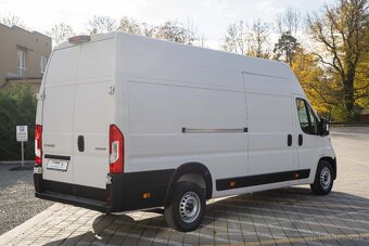 Citroën Jumper Furgon 35 L4H3 2.2 BlueHDi 180 €6.4 BVM6 (MY - 6