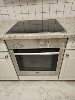 Masívna kuchynská linka z Nemecka so spotrebičmi - 6