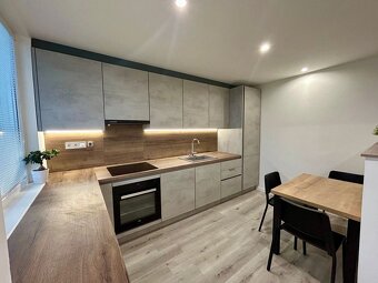 TERASA - KYSUCKÁ 3 IZBOVÝ BYT PO KOMPLETNEJ REKONŠTRUKCII - 6