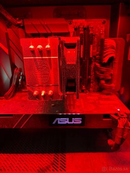 Predám kompletný herný setup – PC + 2 monitory + mikrofón - 6