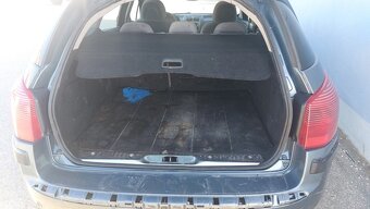 Peugeot 407 SW - 6