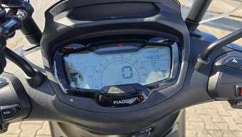 Piaggio  beverly  400 - 6