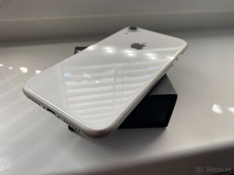 iPhone XR 64Gb - TOP STAV - 6