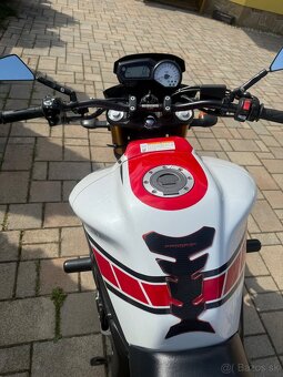 YAMAHA FZ8 rv2012 - 6