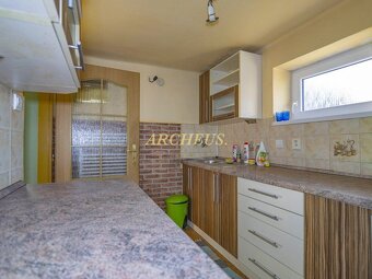 NA PREDAJ, RODINNÝ DOM, POZEMOK 842m2, RASLAVICE - 6