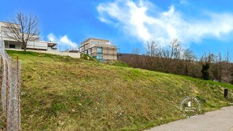 AXIS REAL | Stavebný pozemok (628 m2) s výhľadom, BA III. Ra - 6