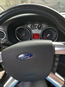 Ford focus - 6