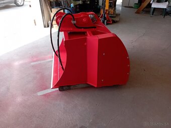 Triediaca lyžica jcb - 6