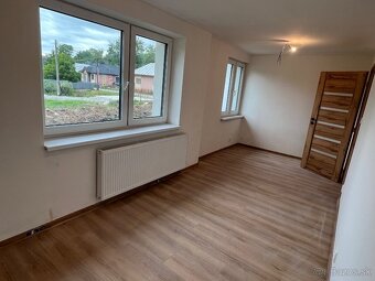 23 km od Presova: Zrekonstruovany rd s pozemkom 1245m2 - 6