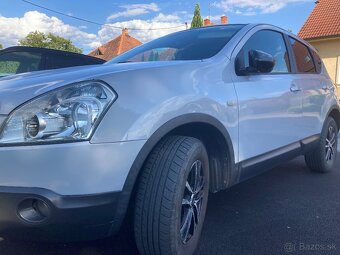 Nissan Qashqai 4x4 2,0 104kW, 1700€ - 6