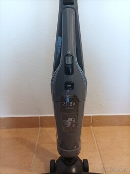 Tyčový vysávač Rowenta RH6756WO - 6