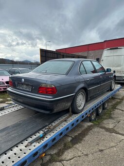 Rozpredam BMW e38 725tds - 6
