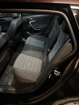 Opel Insignia 2.0cdti 4x4 - 6