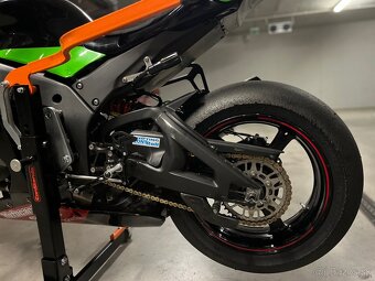 KAWASAKI ZX10R - 6