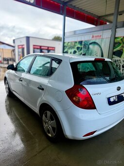 KIA Ceed 2009 1.4 77Kw - 6