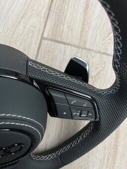 Audi volant skoseny excluzive s airbagom F1 - 6