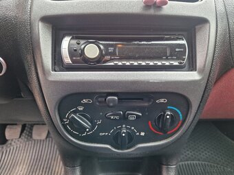Peugeot 206 1.4 benzín 55kw - 6