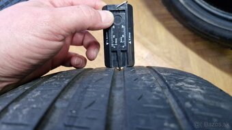 Predám celoročné pneu - 6