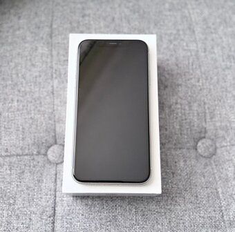 iPhone 11 64GB white - 6