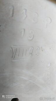 Royal dux soška- dáma so psíkom - 6