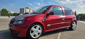 Predám Renault Clio Sport 124 kW – raritné auto pre nadšenco - 6