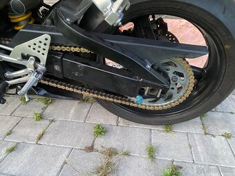 Yamaha r6 - 6