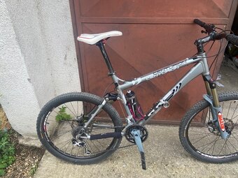 Predám horský bicykel Centurion - 6