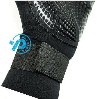 NOVÉ neoprénové rukavice Hiko Slim 2mm - 6