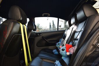 Recaro sedačky kožené - 6